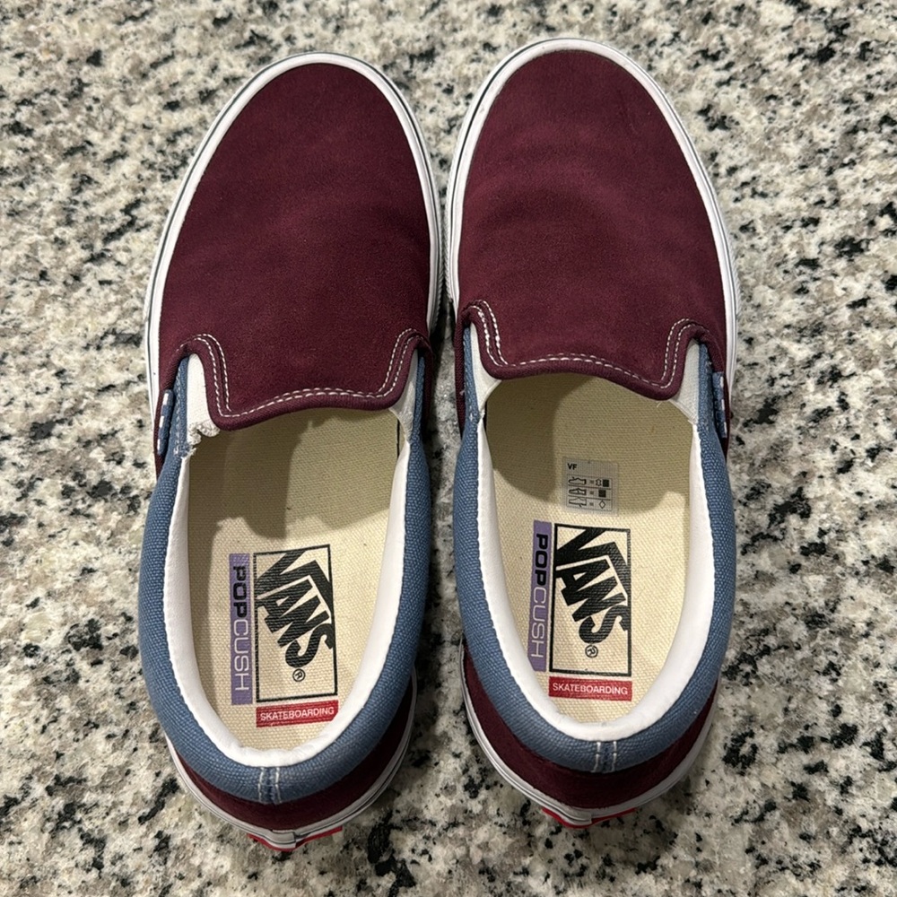 Gently used burgundy/blue Vans PopCush unisex mens 7/womens 8.5 great condition